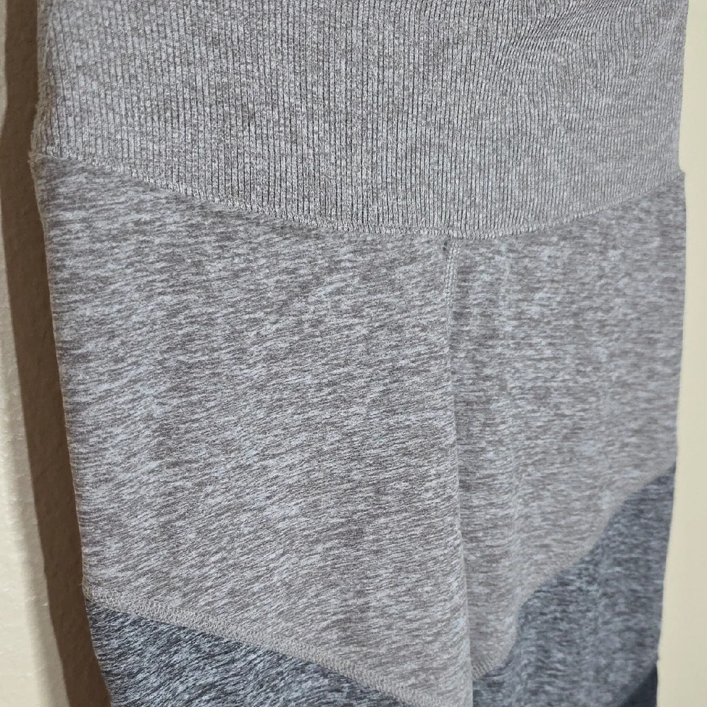 ALO Yoga Alosoft Sheila High-Waist Colorblock Leggings Grey XS Yoga Athleisure